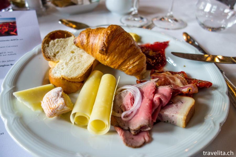 Sunday brunch in Interlaken and visit to the Harder Kulm