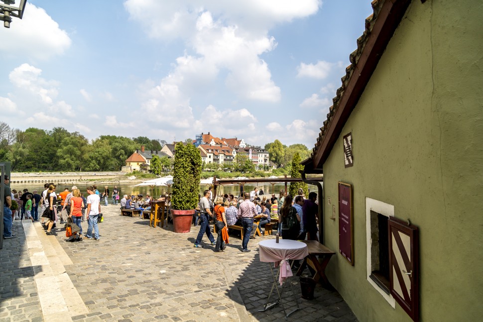 regensburg-Wurstkueche-2