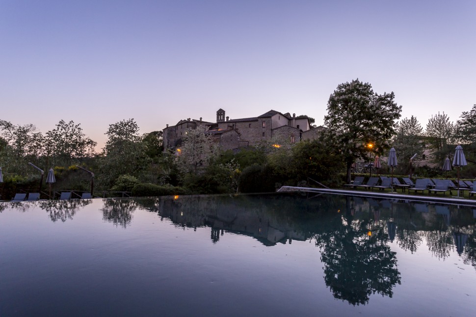 Castel-Monastero-Pool