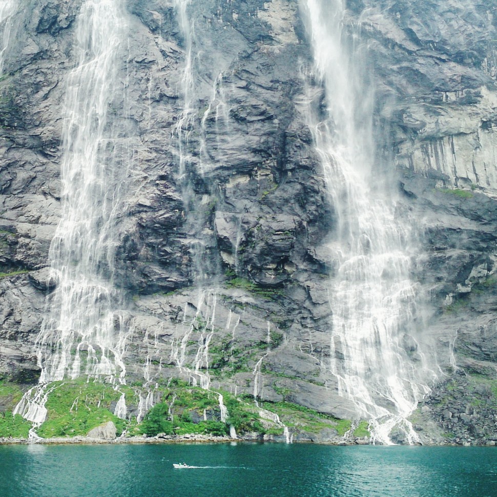 Geirangerfjord-SevenSisters-Wasserfall-1