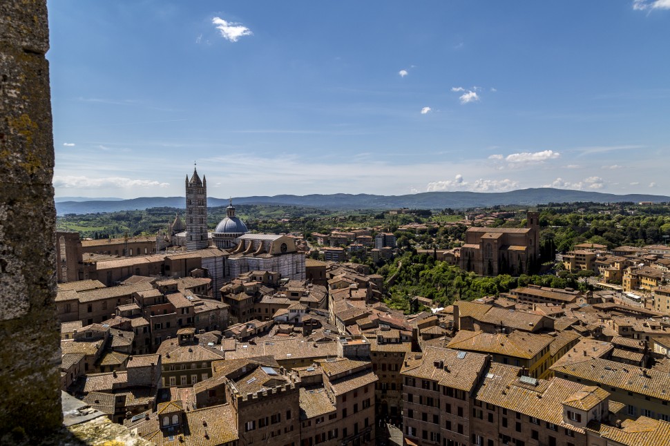 siena-torre-del-Mangia-View-1