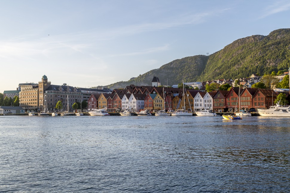 Bryggen-Waterfront-1