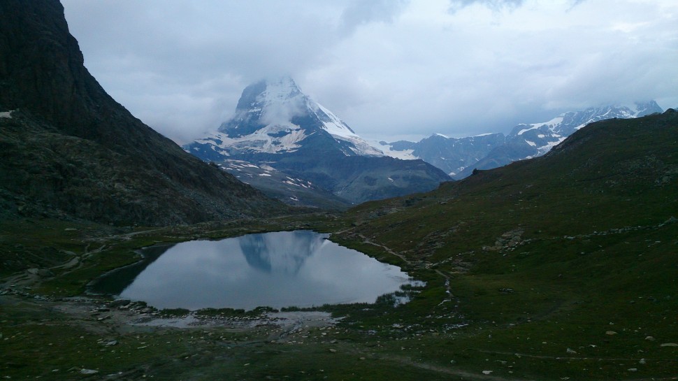Zermatt-Riffelsee-SonyXZ