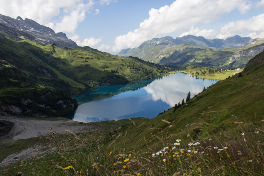 Heat build-up? 5 mountain lakes that guarantee cooling off