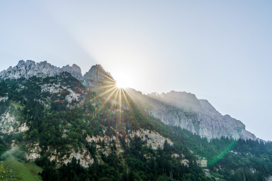 Sardona World Heritage Trail: beautiful hike from Talalpsee to Aeugsten