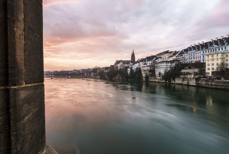 Basel Rhein Morgenstimmung