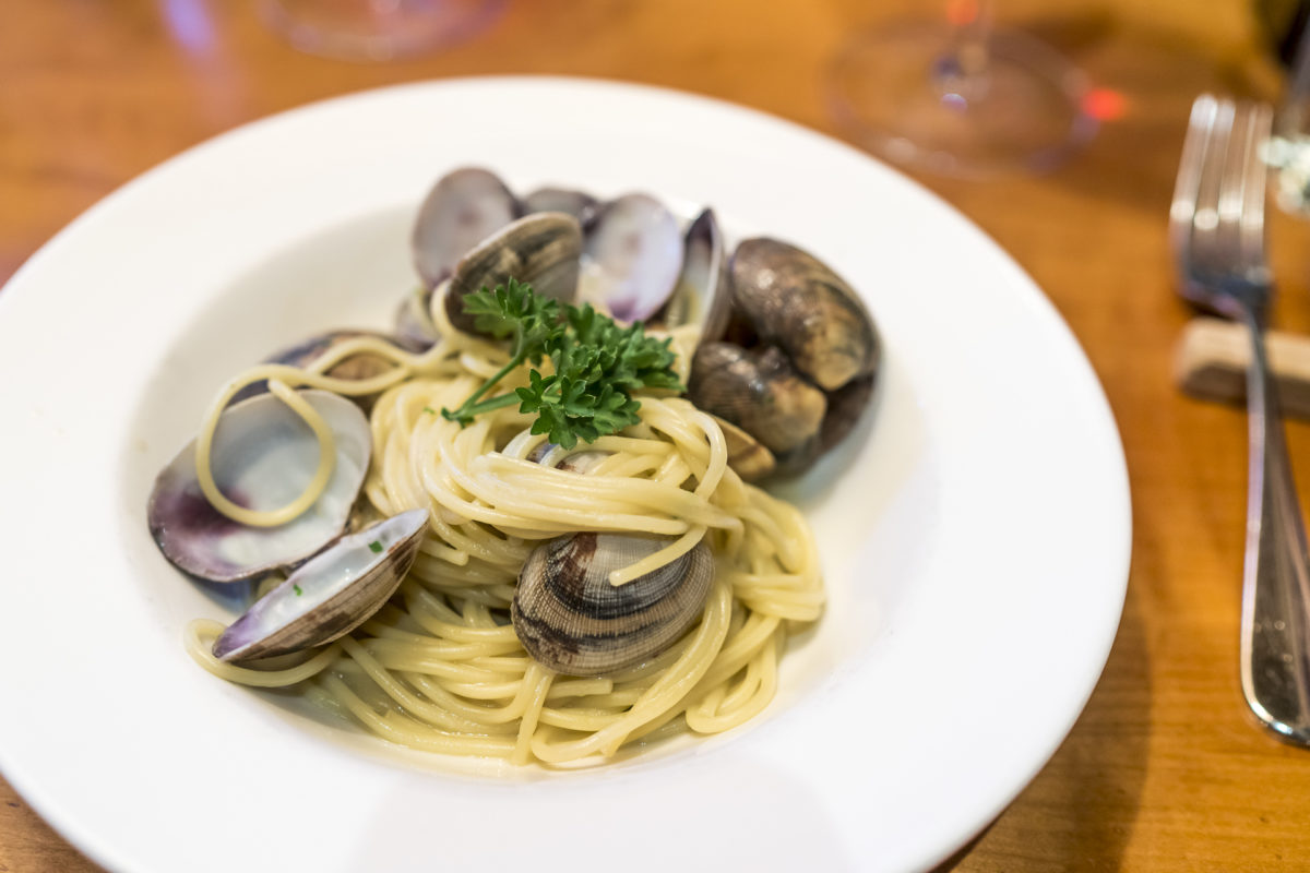 Chartreuse Spagetti Vongole