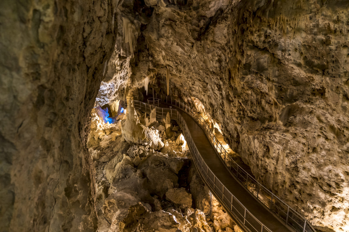 Besichtigung der Höhlen von Frassasi
