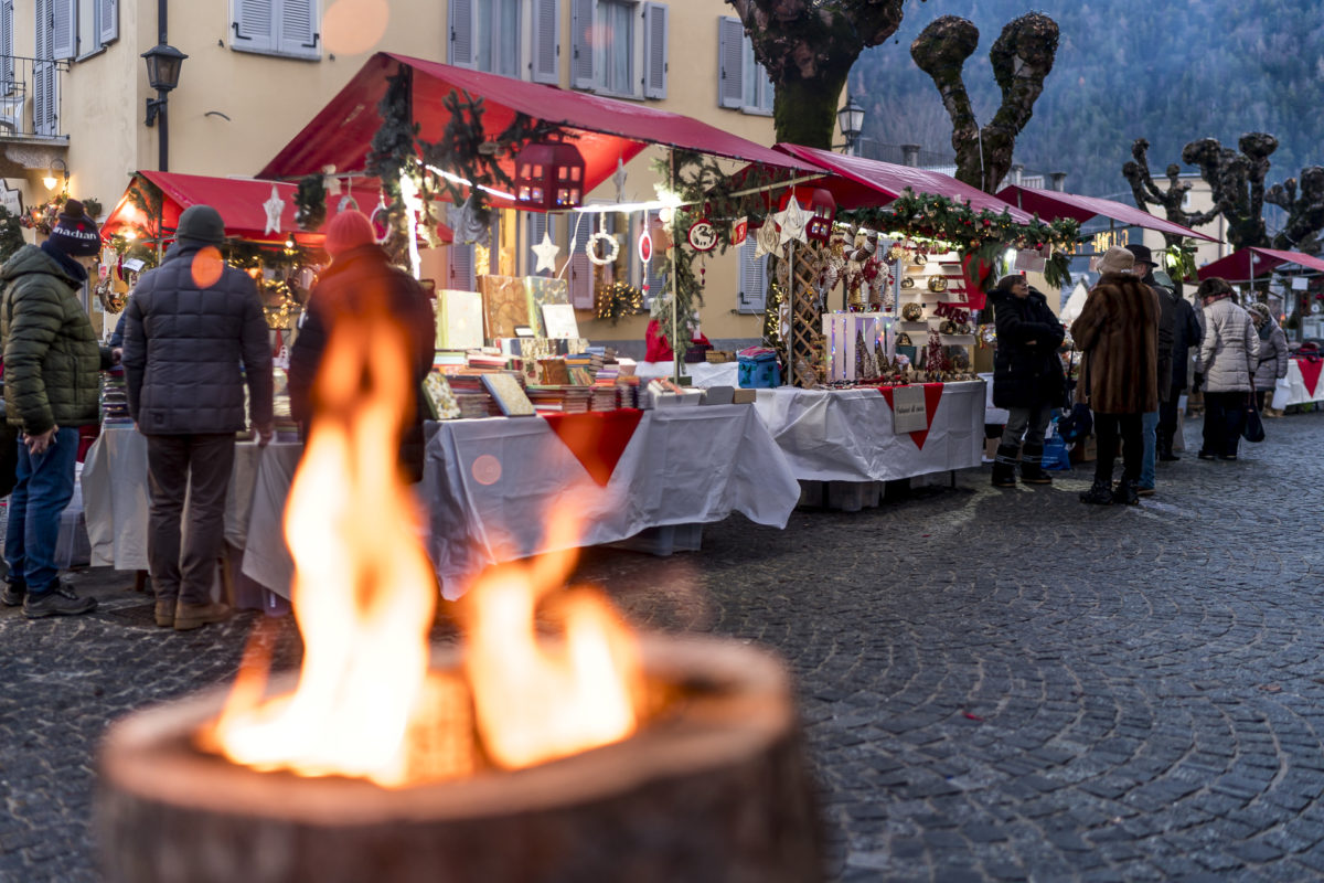 Feuerelement Weihnachtsmarkt