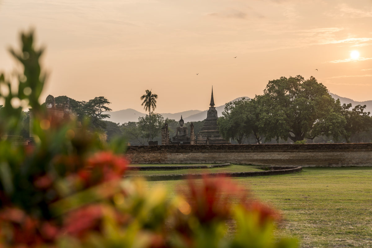 Sonnenuntergang Sukhothai Historical Park