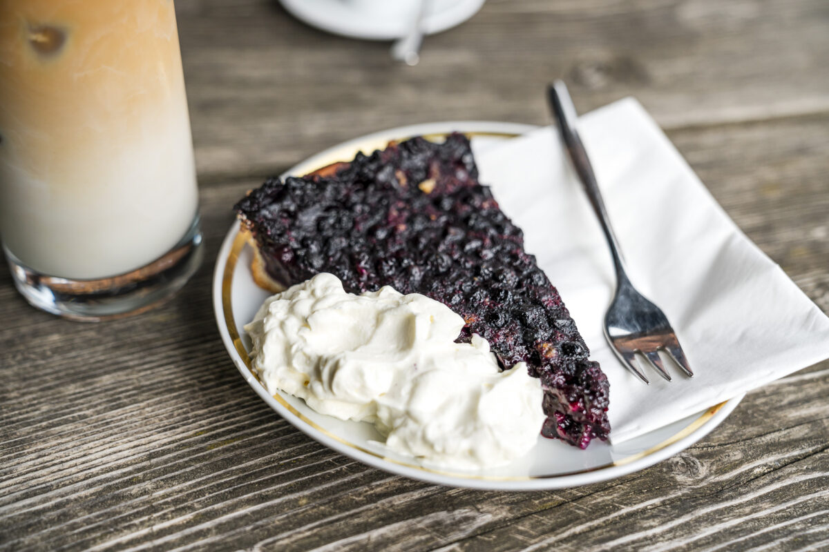 Blueberry cake in Jenisberg