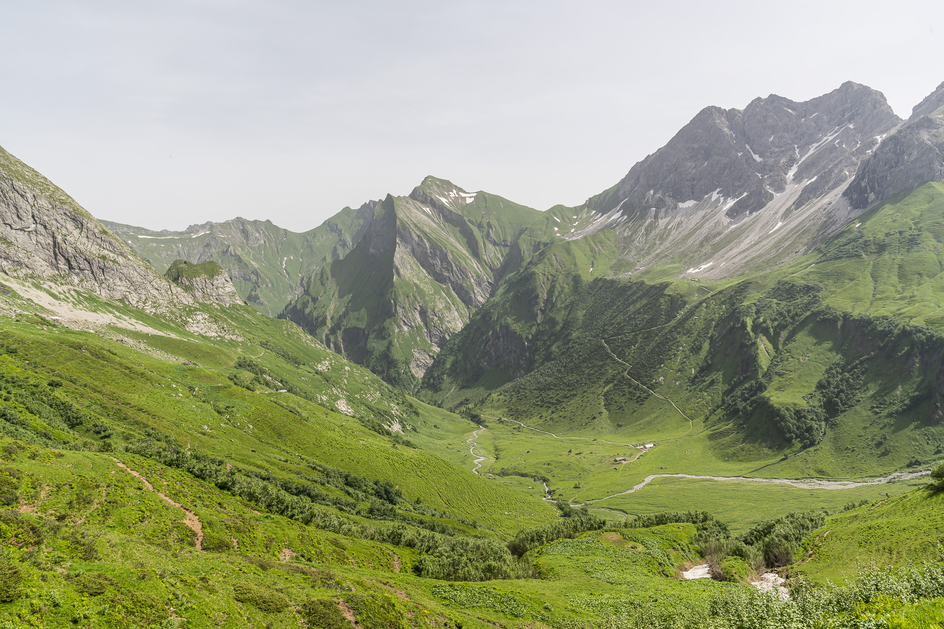 View into the Oytal