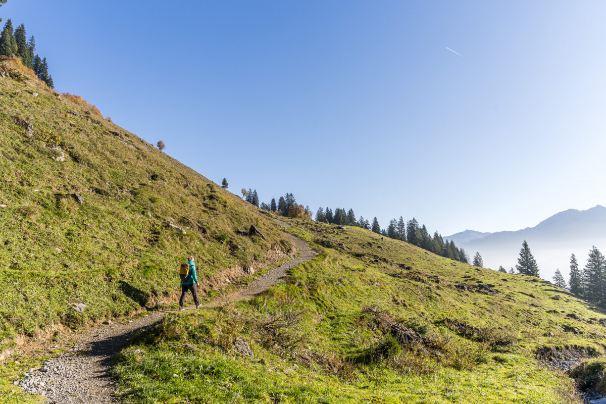 Hiking in Glarnerland