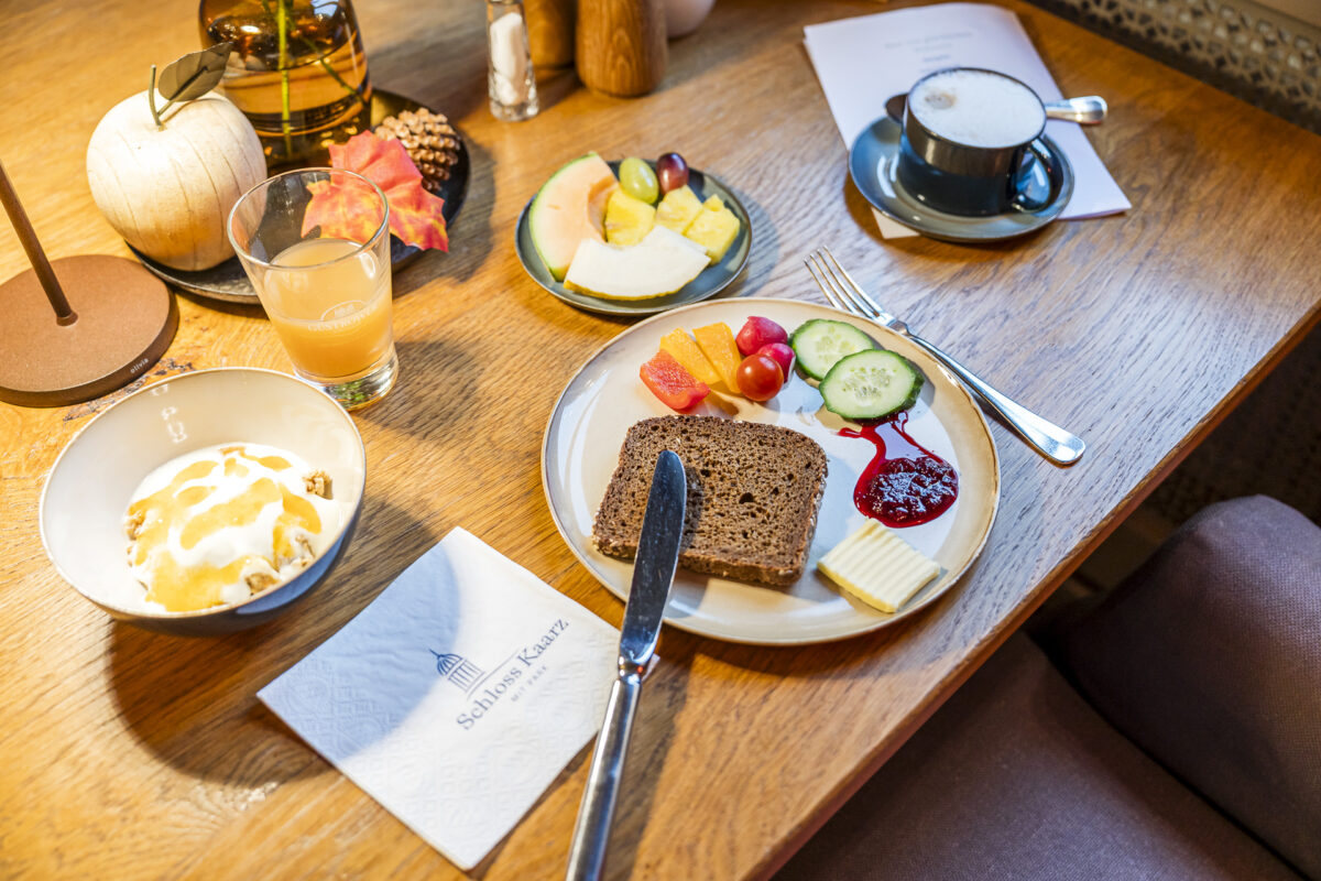 Frühstück im Schloss Kaarz