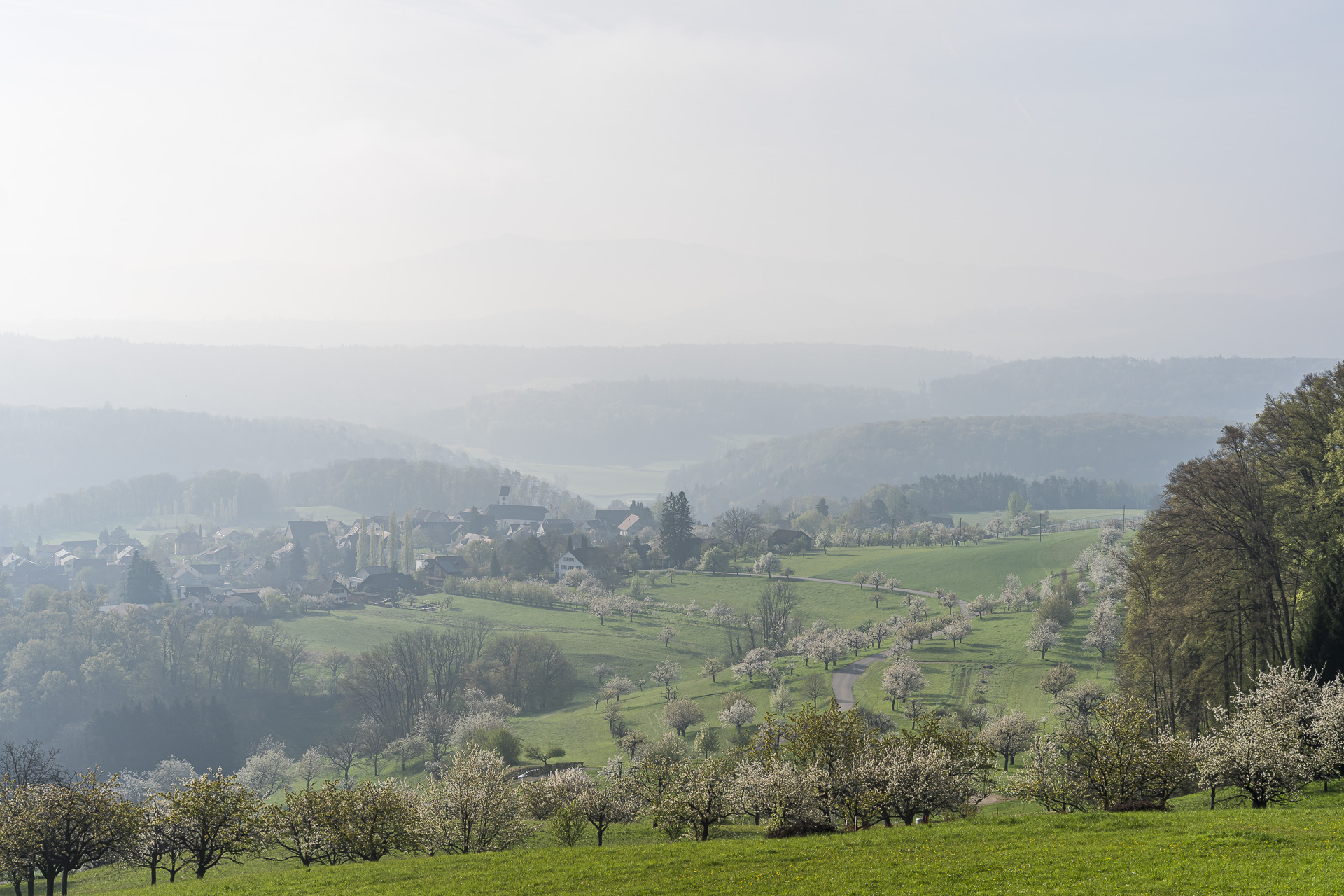Vista de Nuglar em direção a St. Pantaleon