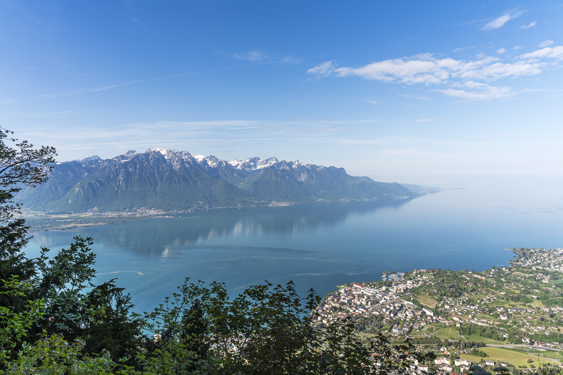 Lake Geneva panorama