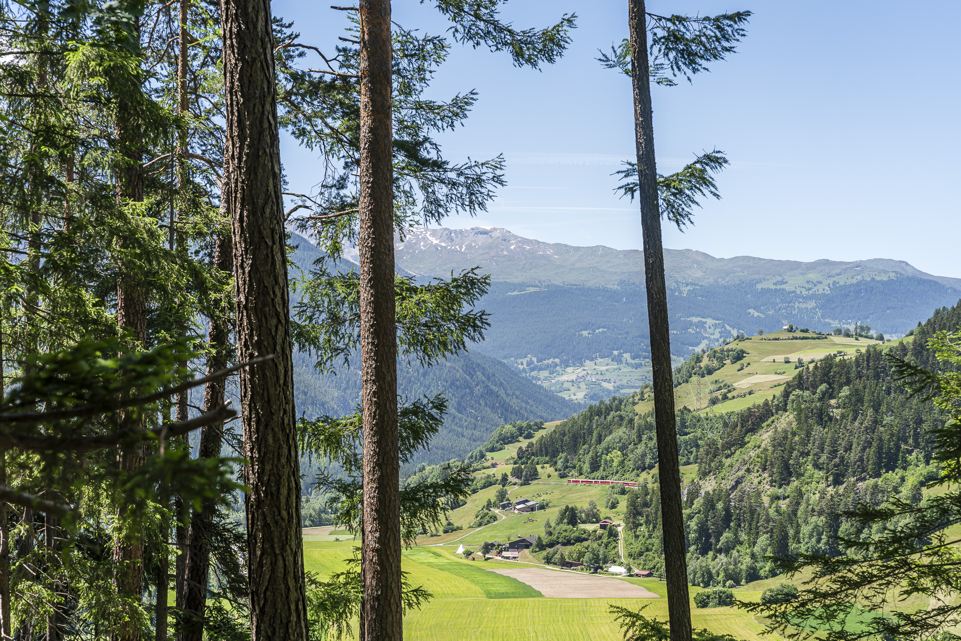Wanderweg zum Aussichtspunkt Acatos
