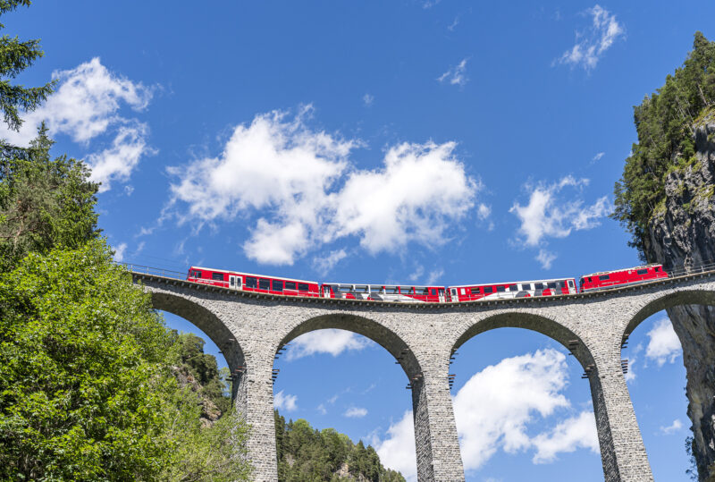 Landwasserviadukt mit Viaduktshuttle