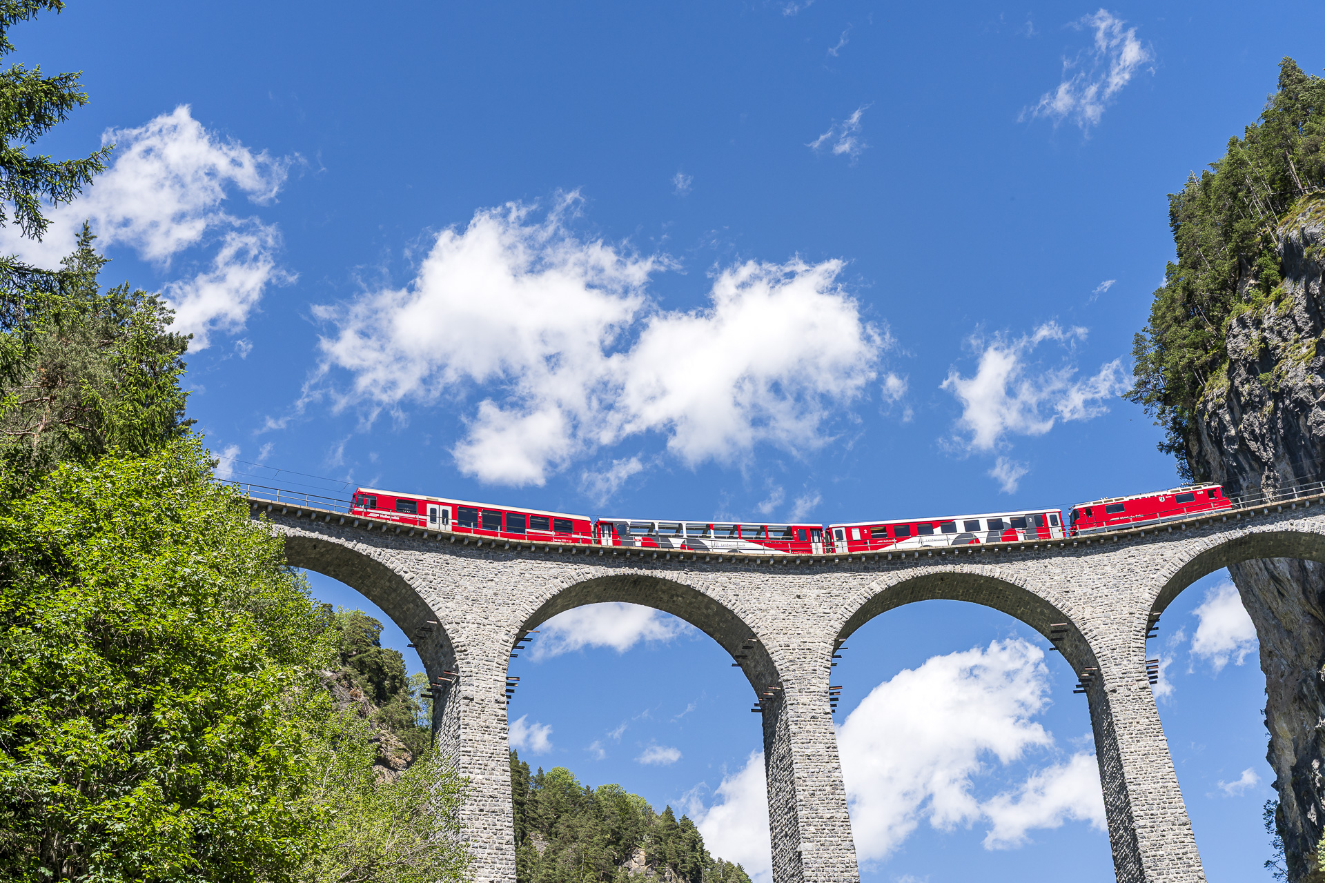 Landwasserviadukt mit Viaduktshuttle