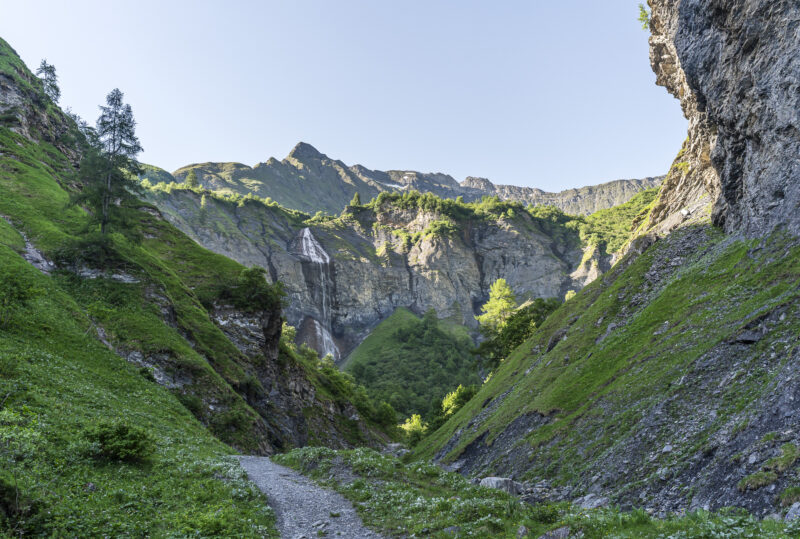 Waterfall Arena Batöni