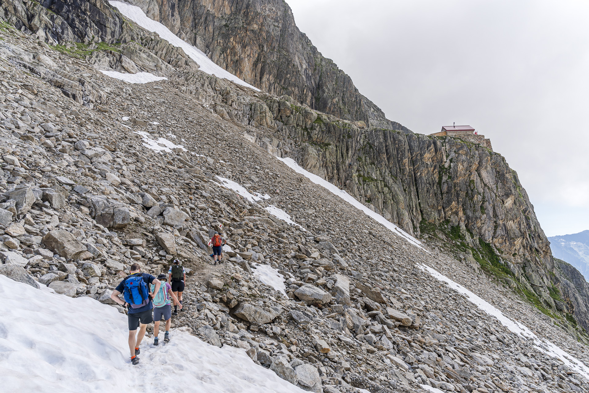 Snowfield on the way to the SAC hut Cabane de l'A Neuve