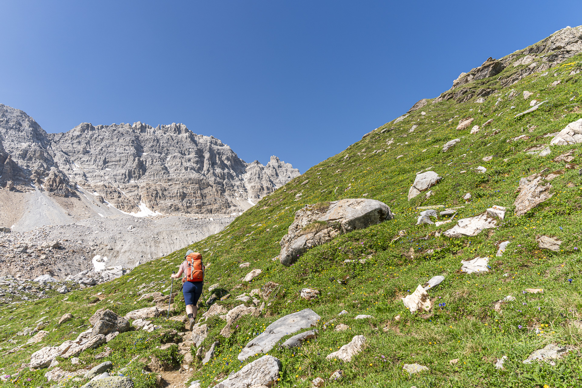 Ascent to the Forcletta Lai Grand