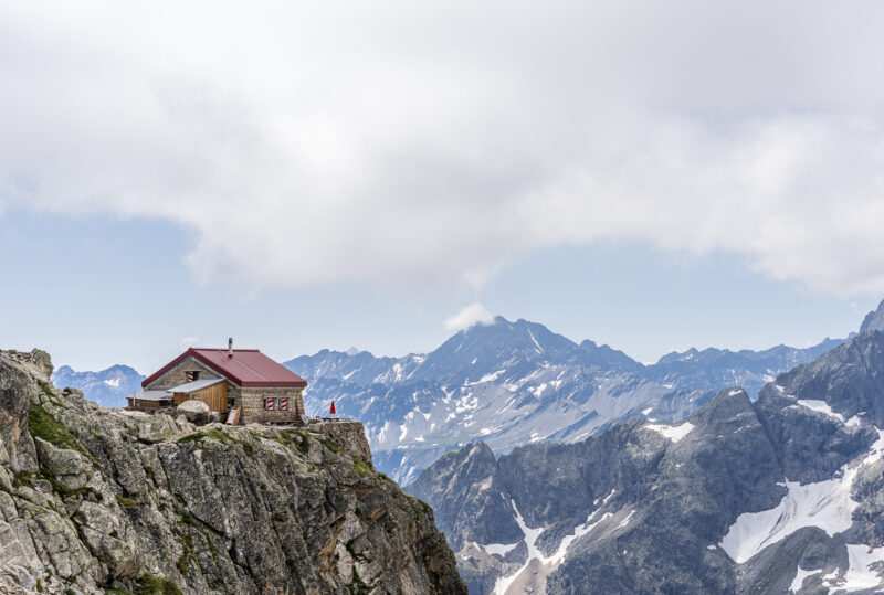 Cabane de l'A Neuve SAC hut