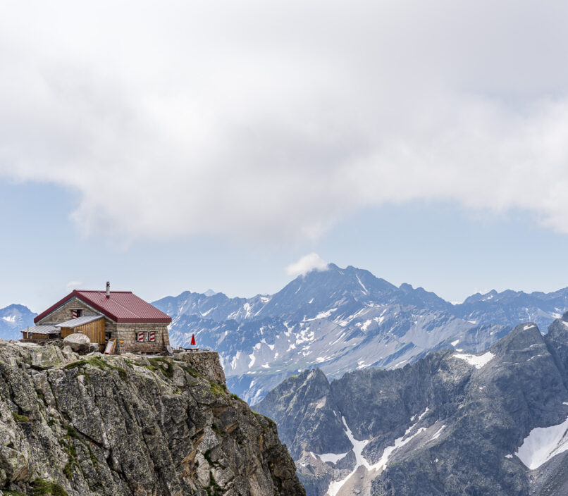Cabane de l'A Neuve SAC hut