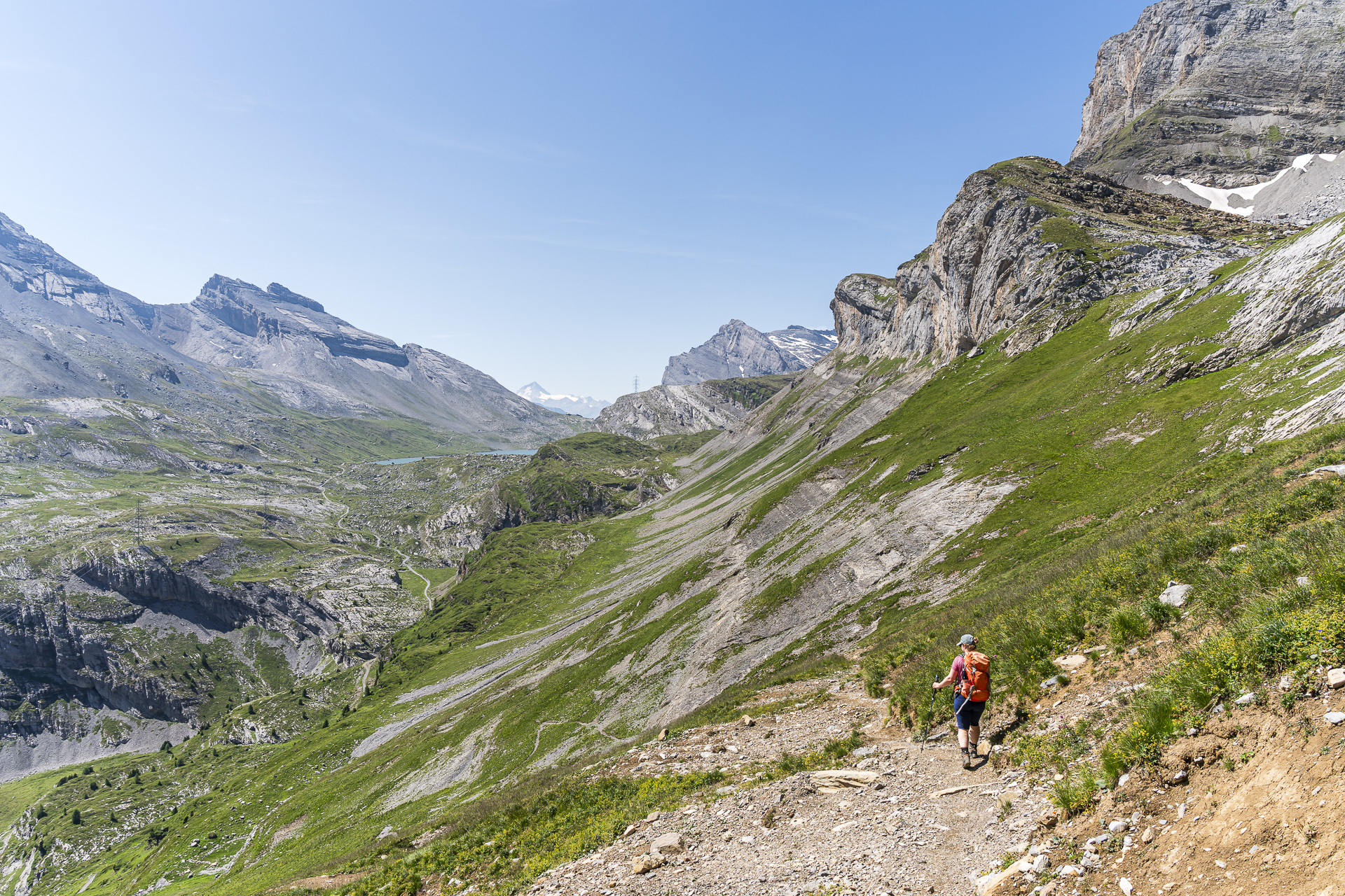 Descent to Berghotel Schwarenbach