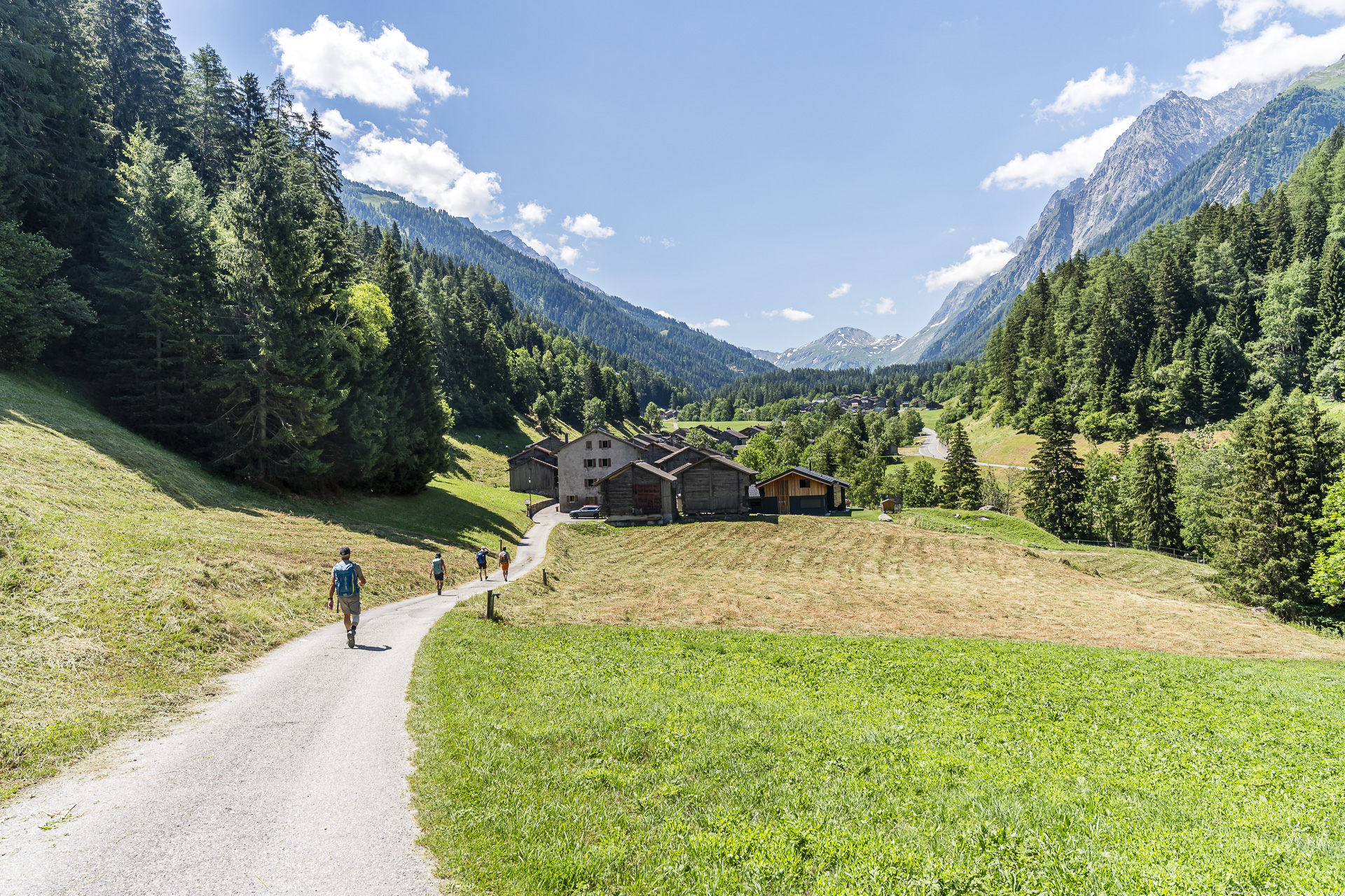 Les Arlaches hamlet in Val Ferret